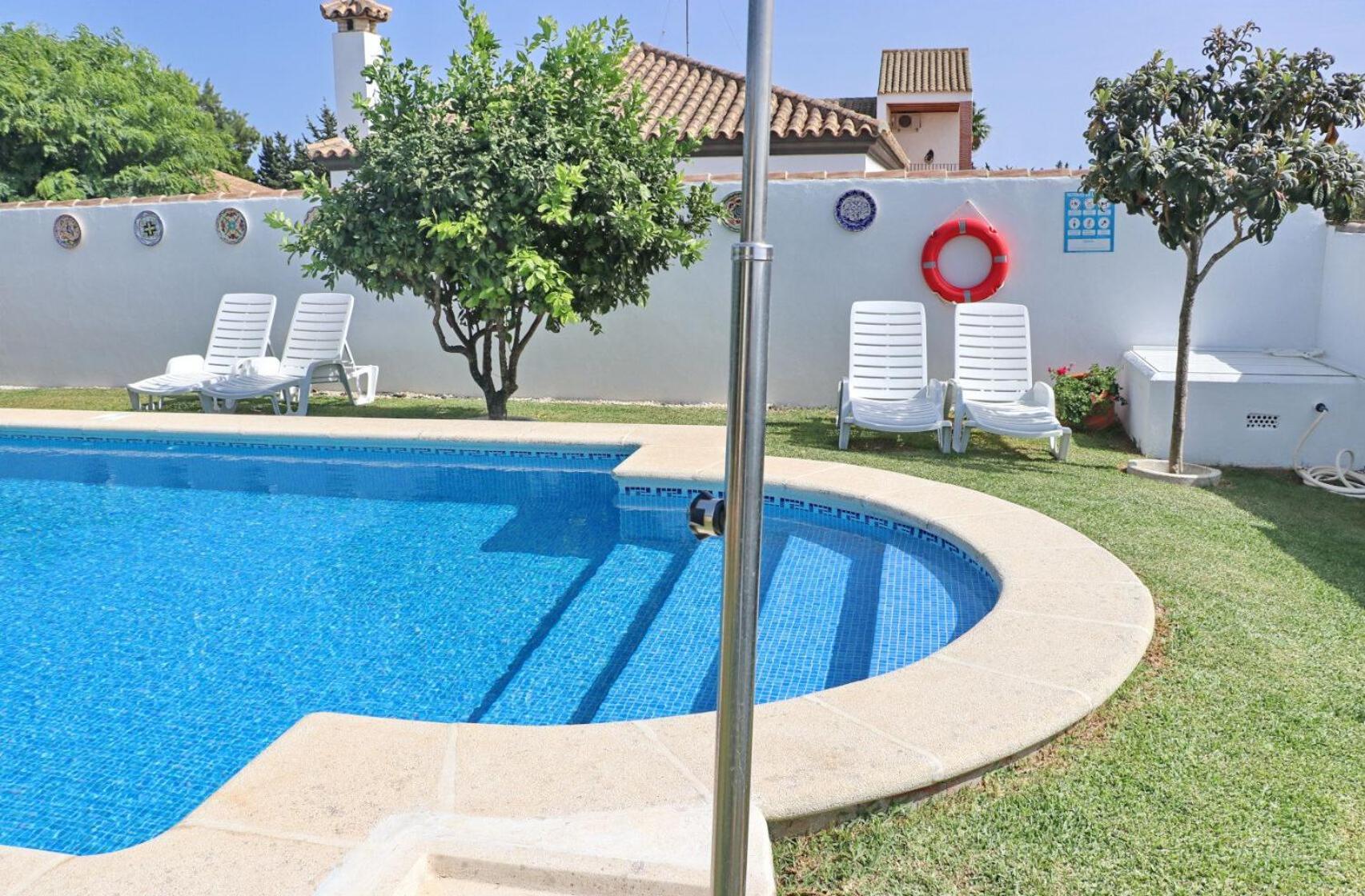 Bungalow Ramos โกนิล เด ลาฟรอนเตรา ภายนอก รูปภาพ