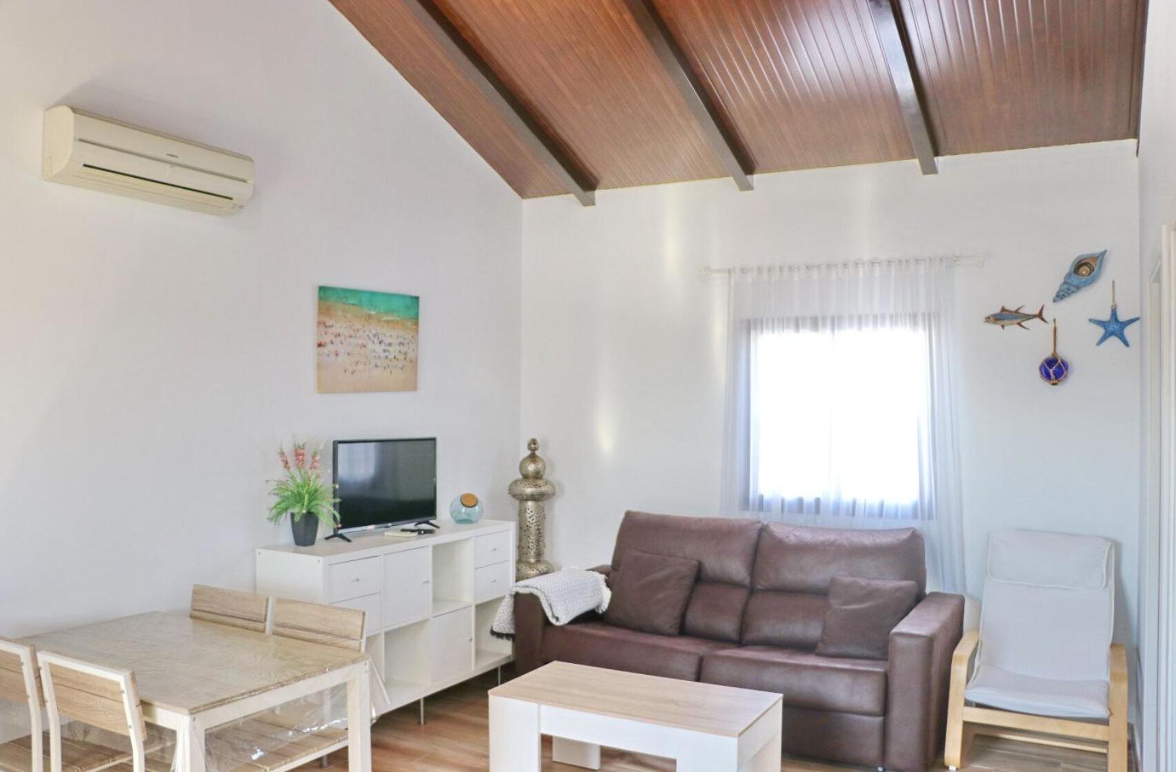 Bungalow Ramos โกนิล เด ลาฟรอนเตรา ภายนอก รูปภาพ
