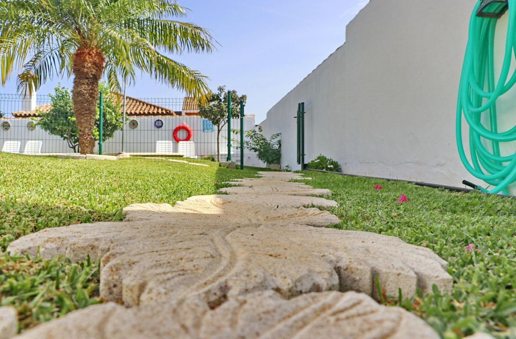 Bungalow Ramos โกนิล เด ลาฟรอนเตรา ภายนอก รูปภาพ