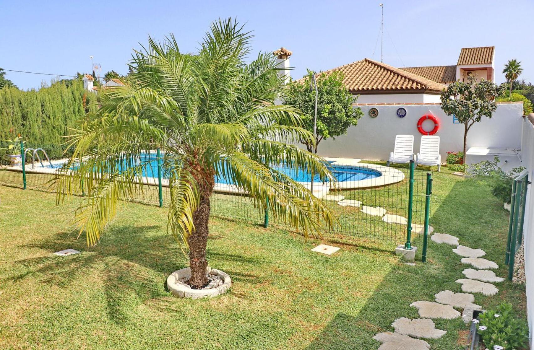Bungalow Ramos โกนิล เด ลาฟรอนเตรา ภายนอก รูปภาพ